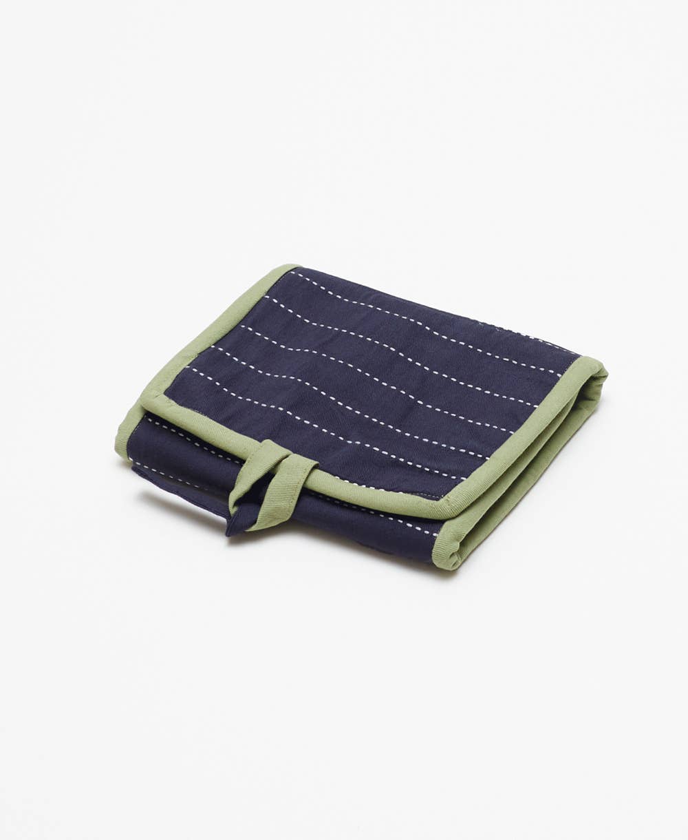 Small Travel Organizer